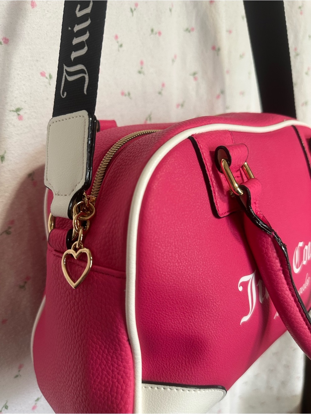 Juicy Couture Hot Pink and White Dome Satchel with Logo Strap - Picture 13 of 14